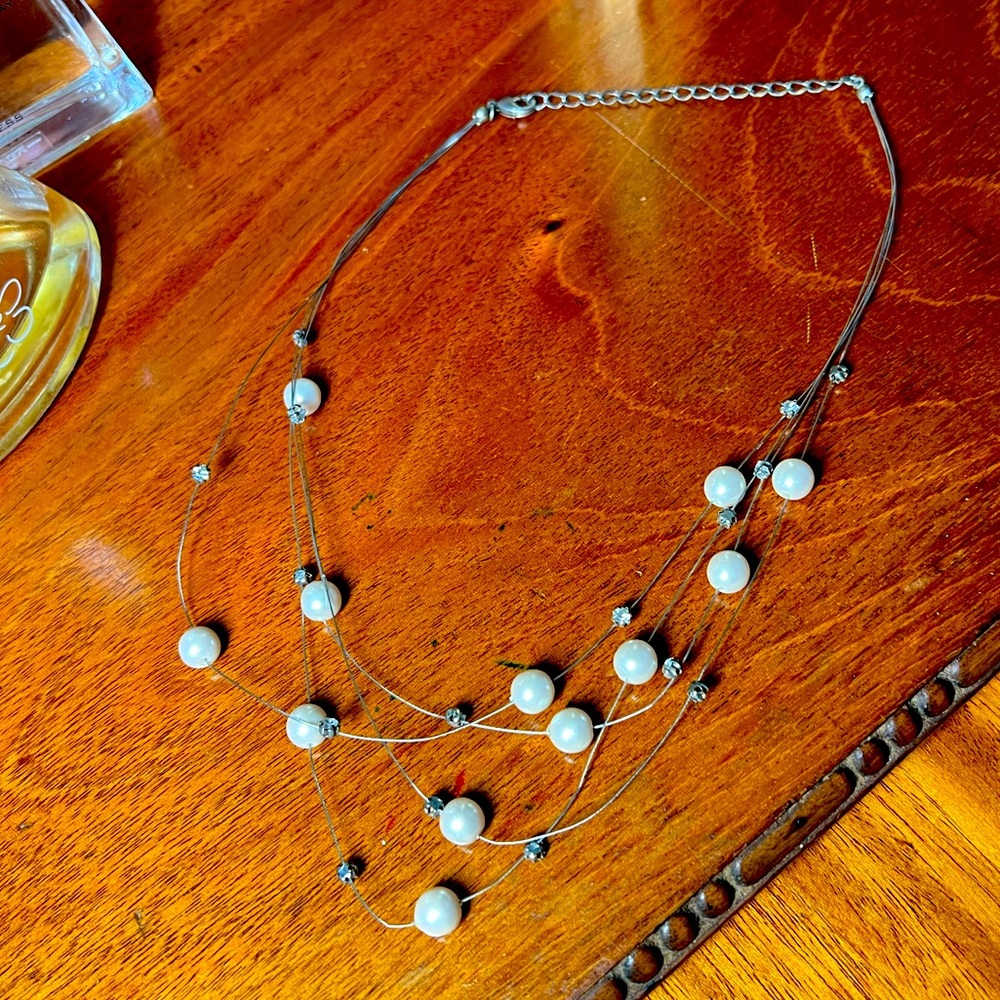 Multi-strand pearl and rhinestone on wire necklace